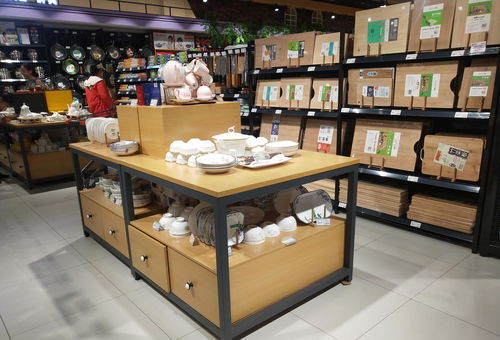 超市货架厂对上商品摆放的方法与注意事项